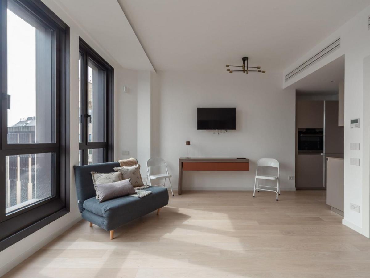 The Best Rent - Monolocale Moderno A Due Passi Dal Duomo Mailand Exterior foto